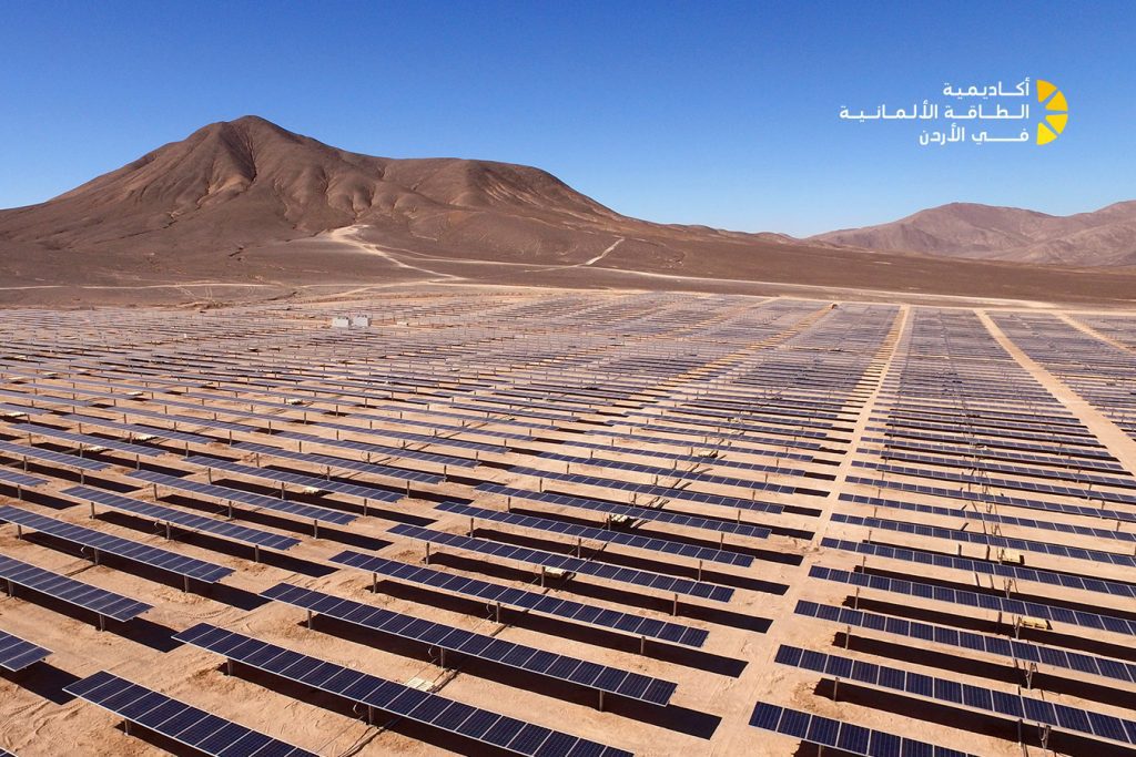 محطة بينونة للطاقة الشمسية أكبر مشروعات الطاقة المتجددة في الأردن
